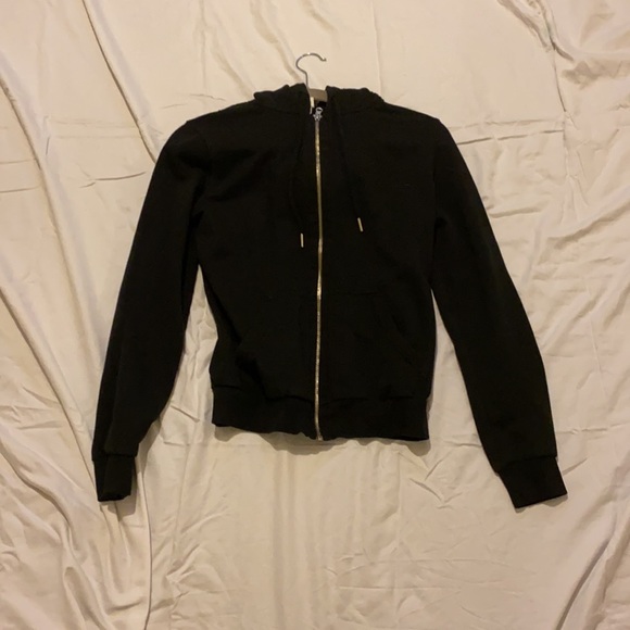 H&M black zip-up - Picture 6 of 6